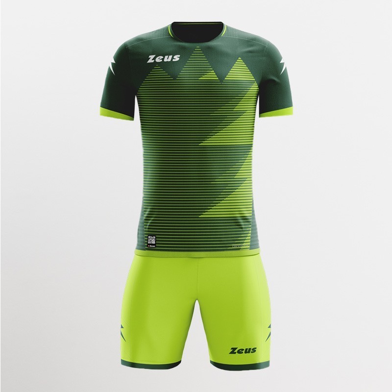 Kit Calcio Mundial Slovenia | Store Ufficiale Italia Zeus Sport